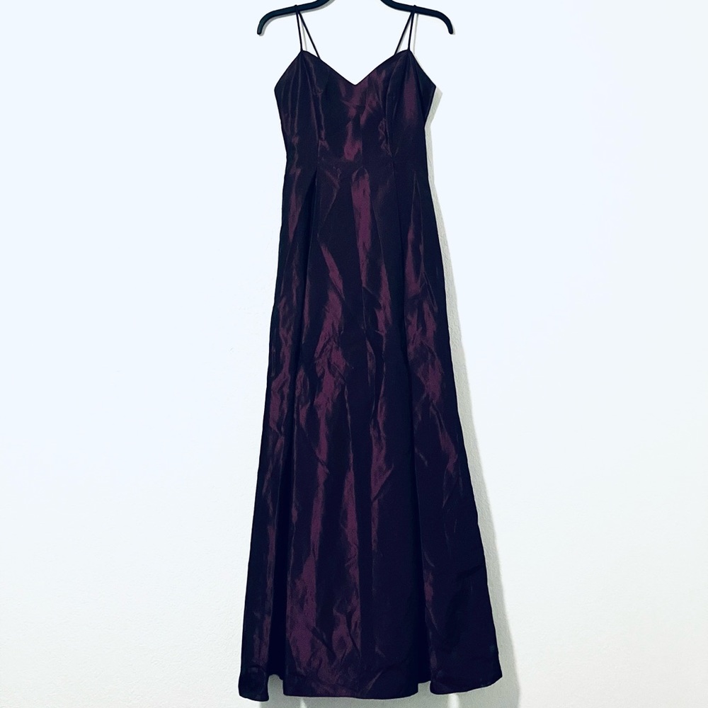 Jump Satin Gown (Purple)
